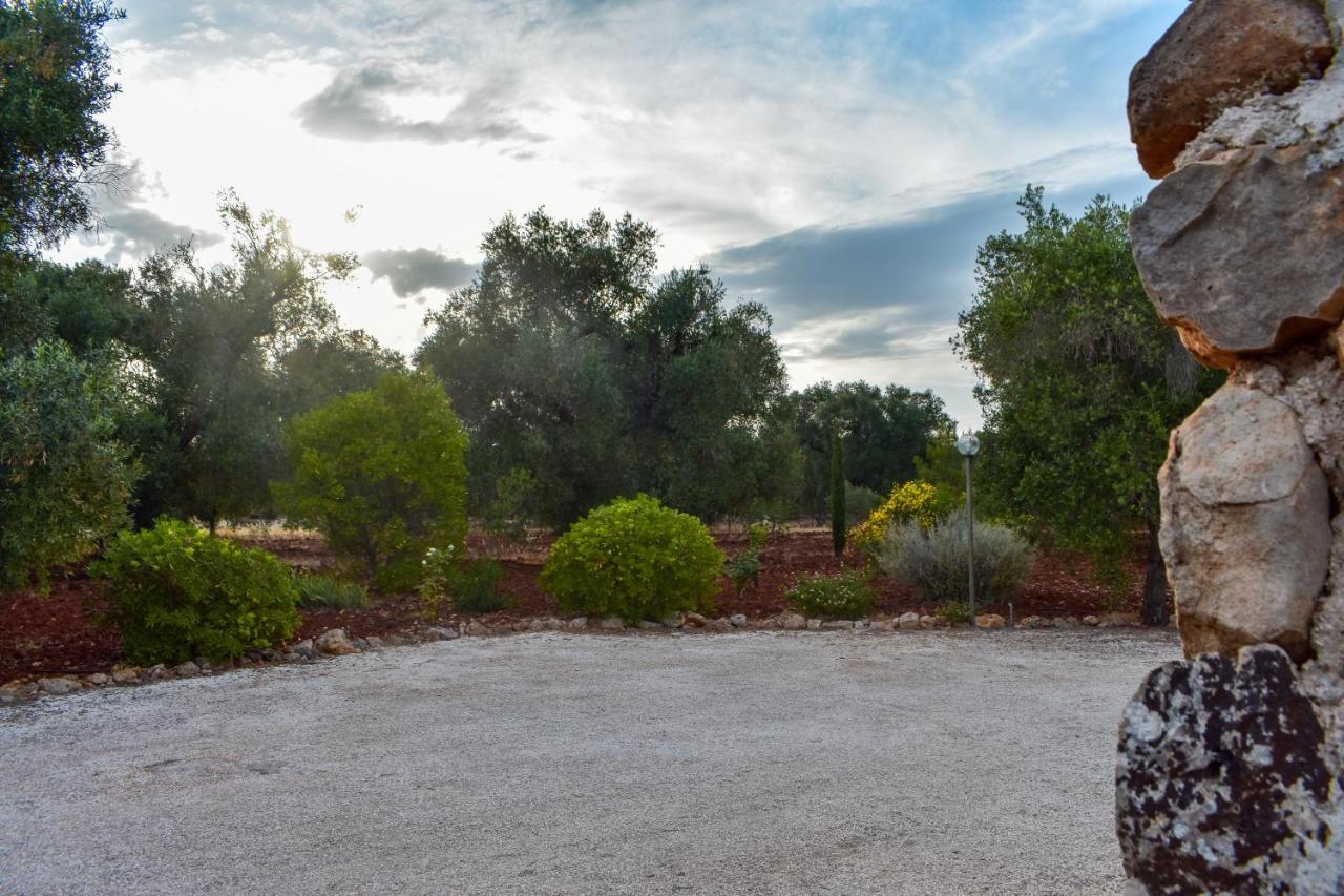 فيلا سان فيتو دي نورمانيفي Trulli Monte Madre المظهر الخارجي الصورة