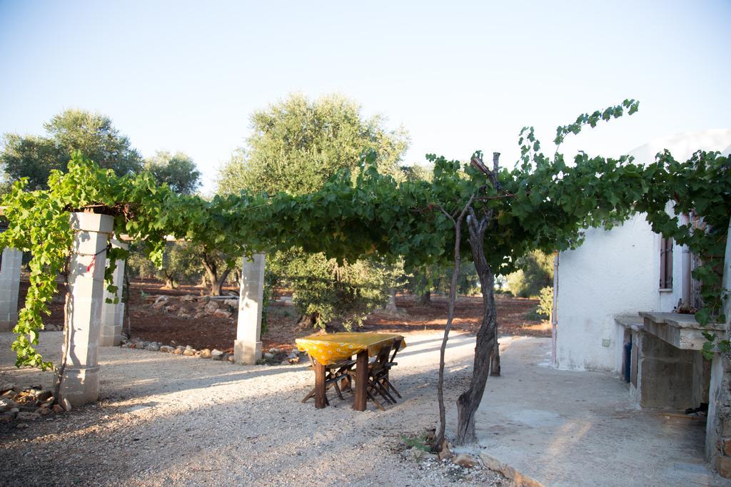 فيلا سان فيتو دي نورمانيفي Trulli Monte Madre المظهر الخارجي الصورة