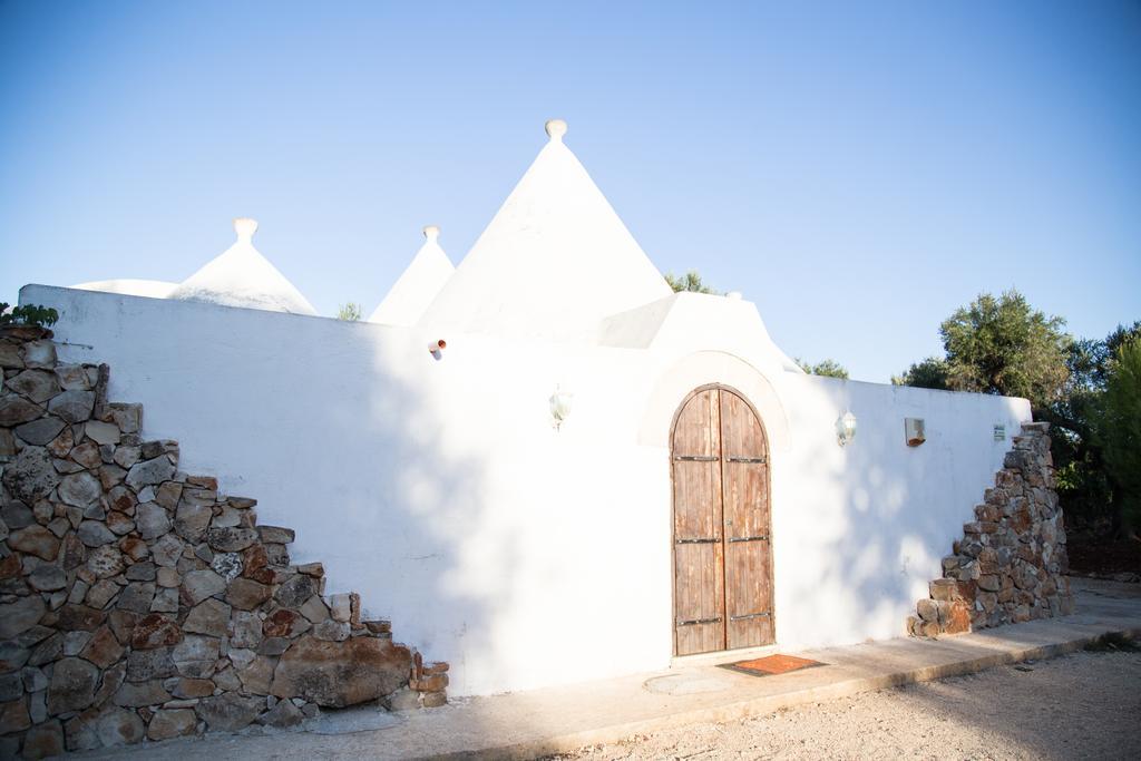 فيلا سان فيتو دي نورمانيفي Trulli Monte Madre المظهر الخارجي الصورة