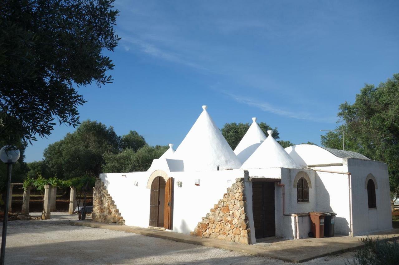 فيلا سان فيتو دي نورمانيفي Trulli Monte Madre المظهر الخارجي الصورة